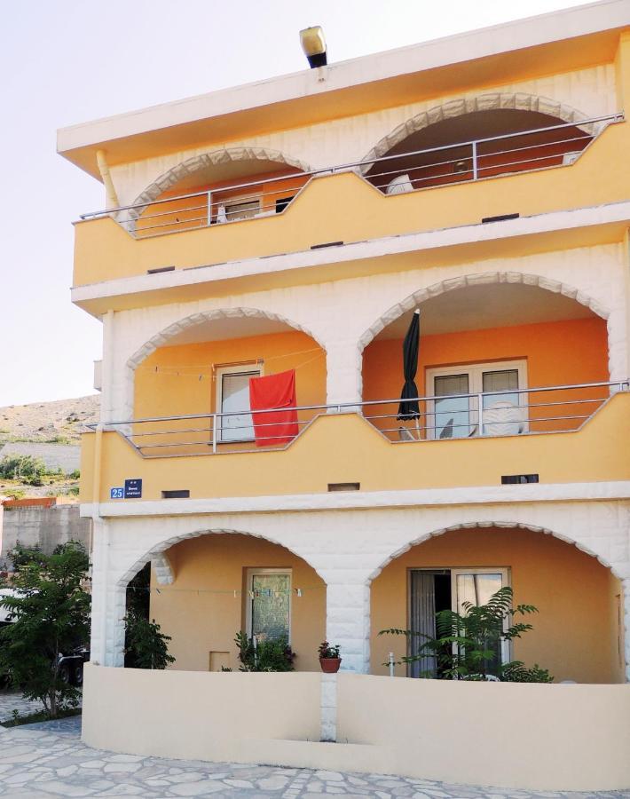 Apartman Husic Pag Town Eksteriør bilde