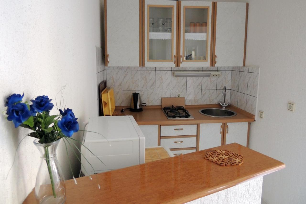 Apartman Husic Pag Town Eksteriør bilde