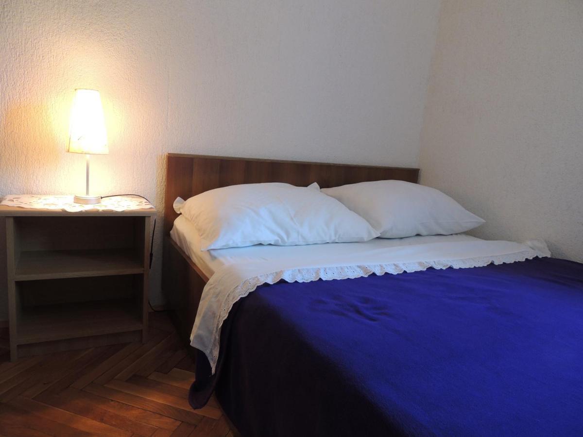 Apartman Husic Pag Town Eksteriør bilde